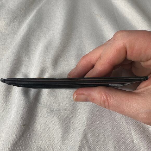 Tiffany & Co Black Leather Card Holder Wallet Gold T Logo Minimalist Luxury - Picture 8 of 11